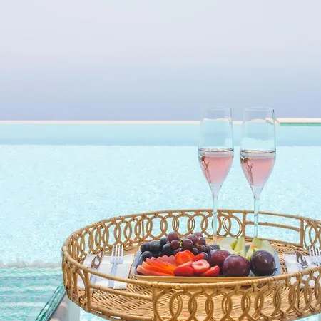 Kabak Dome Suites 法拉尔雅