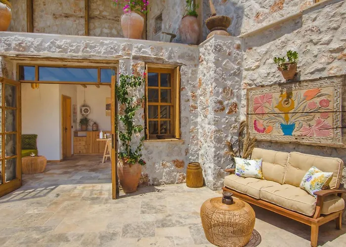 Kabak Dome Suites *