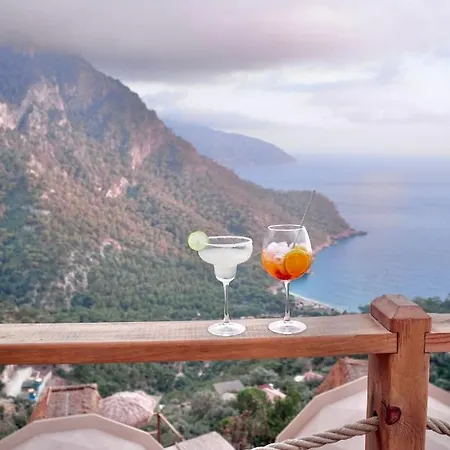 Kabak Dome Suites *