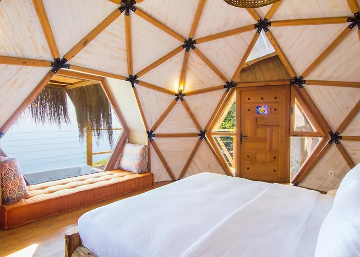 Hotel Kabak Dome Suites *