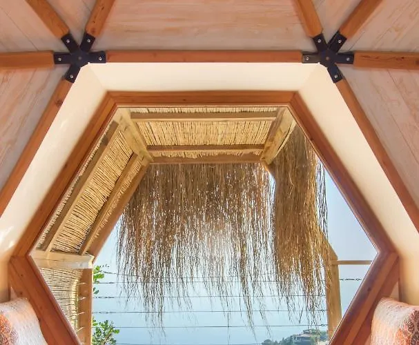 Hotel Kabak Dome Suites *