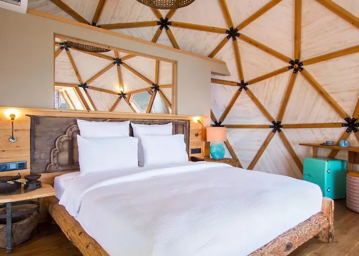 Kabak Dome Suites Hotel