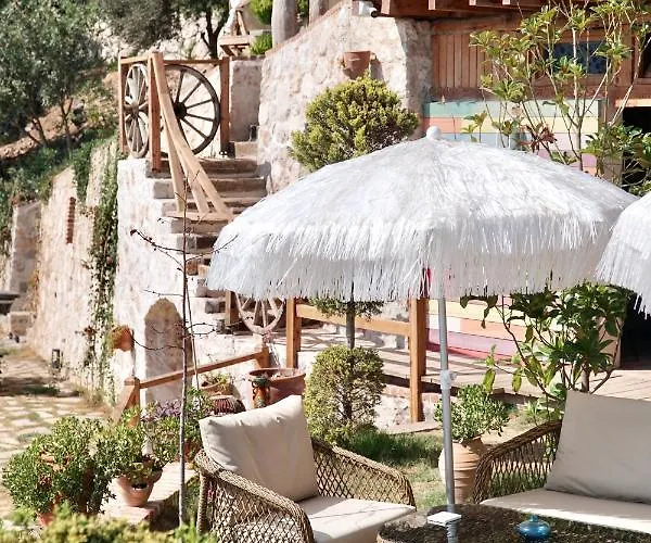 Kabak Dome Suites Hotel